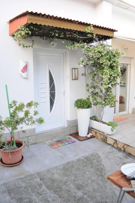 Banjol Little House Kucicaヴィラ エクステリア 写真